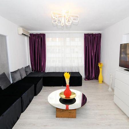 Appartamento Musical Apartament Bucarest Esterno foto